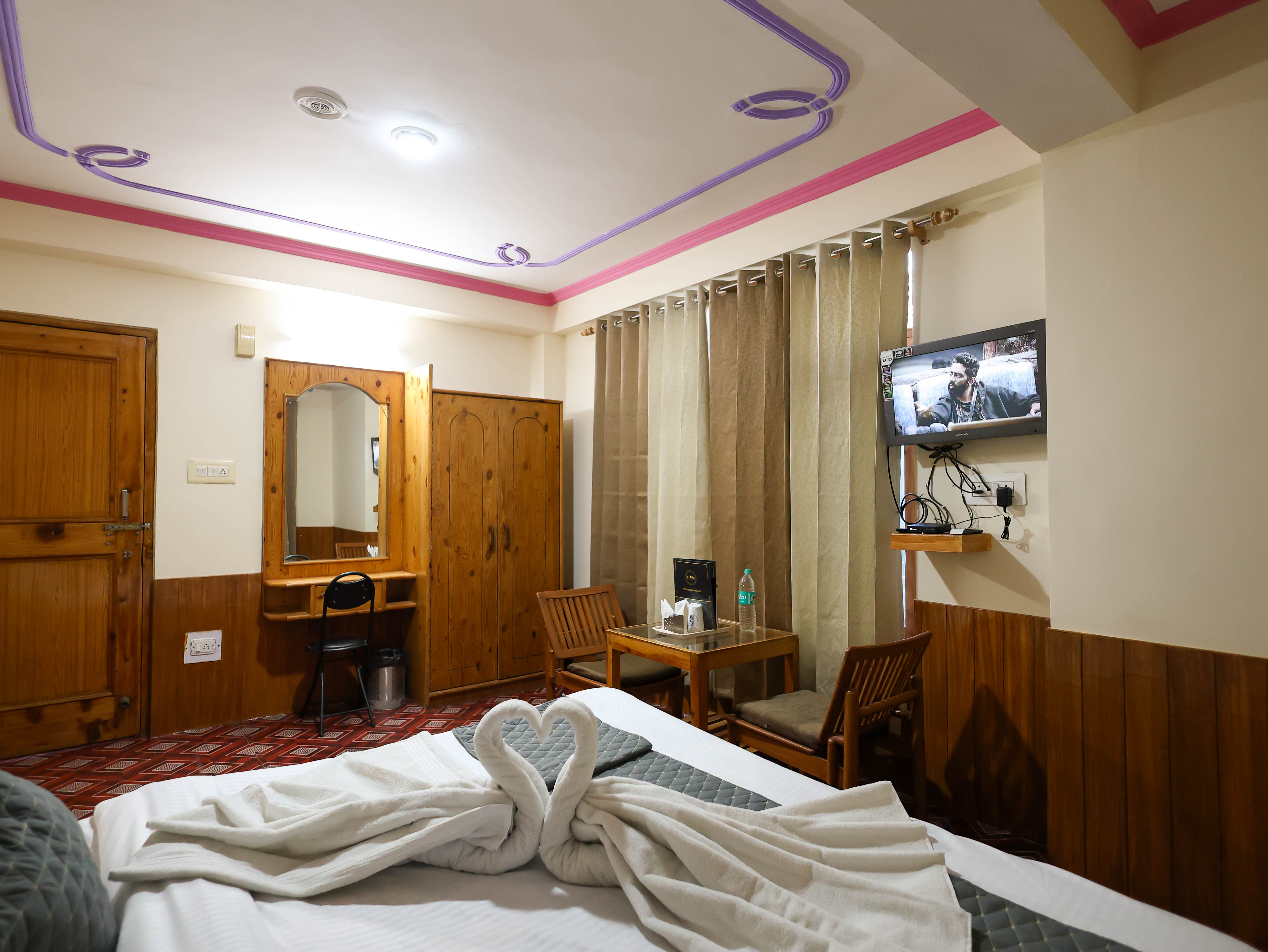 DELUXE ROOM WITH GARDEN VIEW Gallery