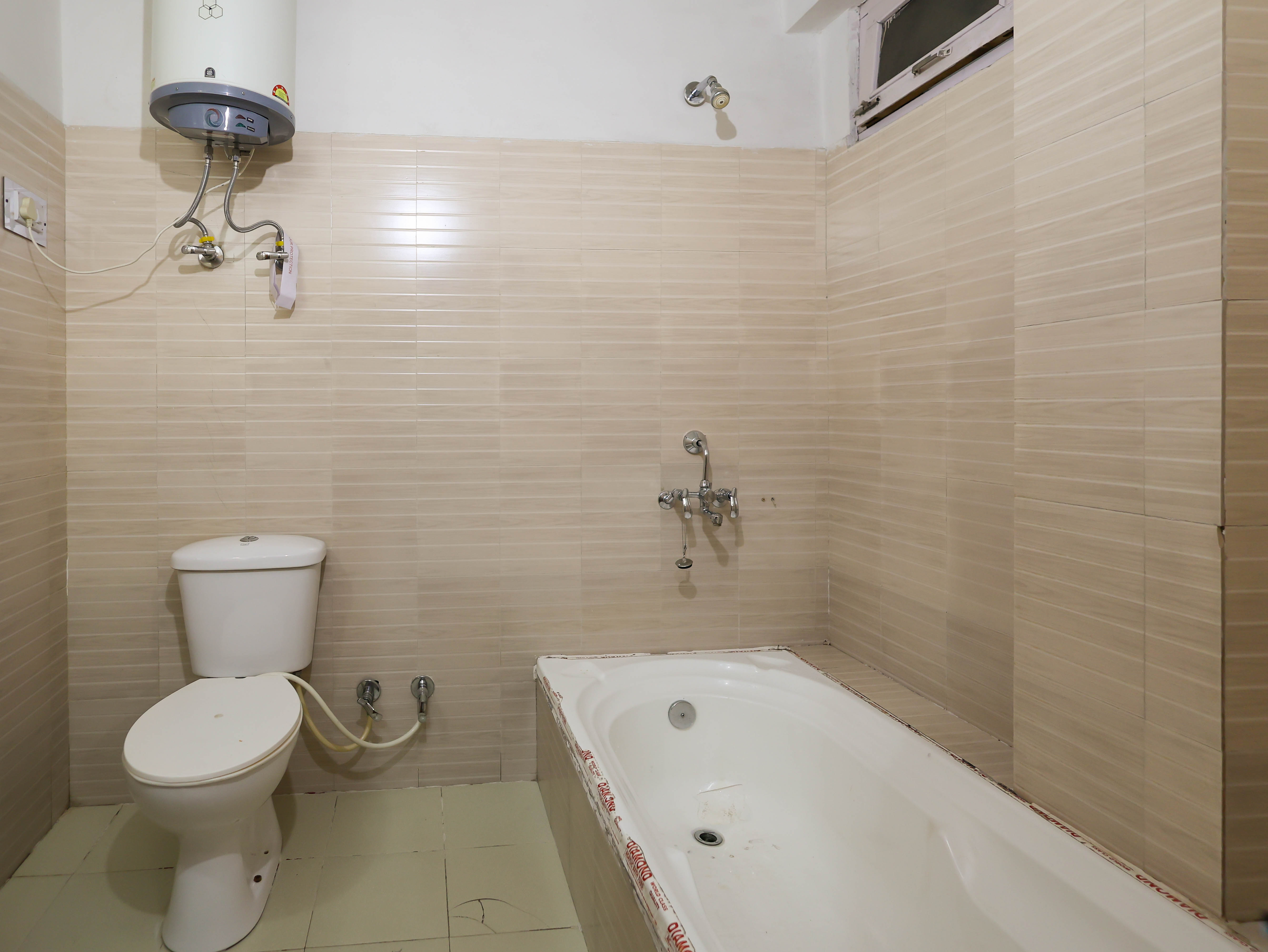 DELUXE ROOM WITH GARDEN VIEW Gallery