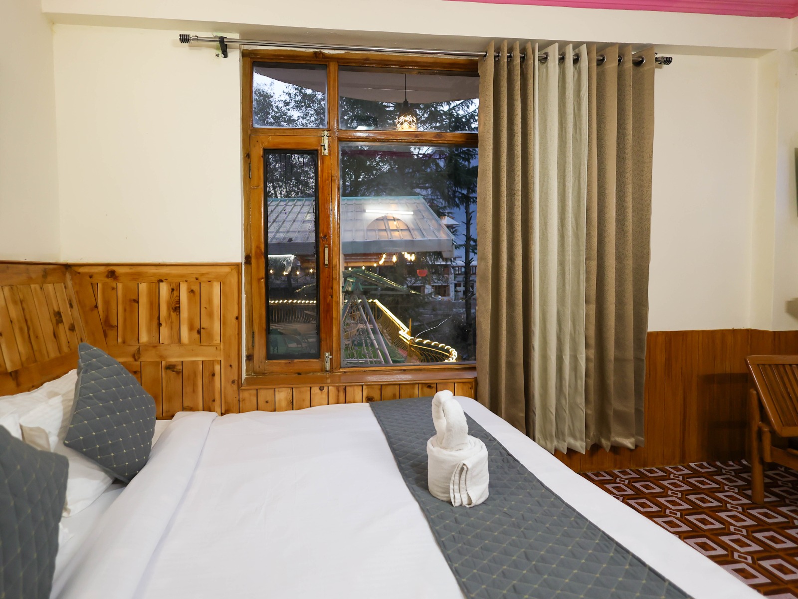DELUXE ROOM WITH TERRACE VIEW Gallery