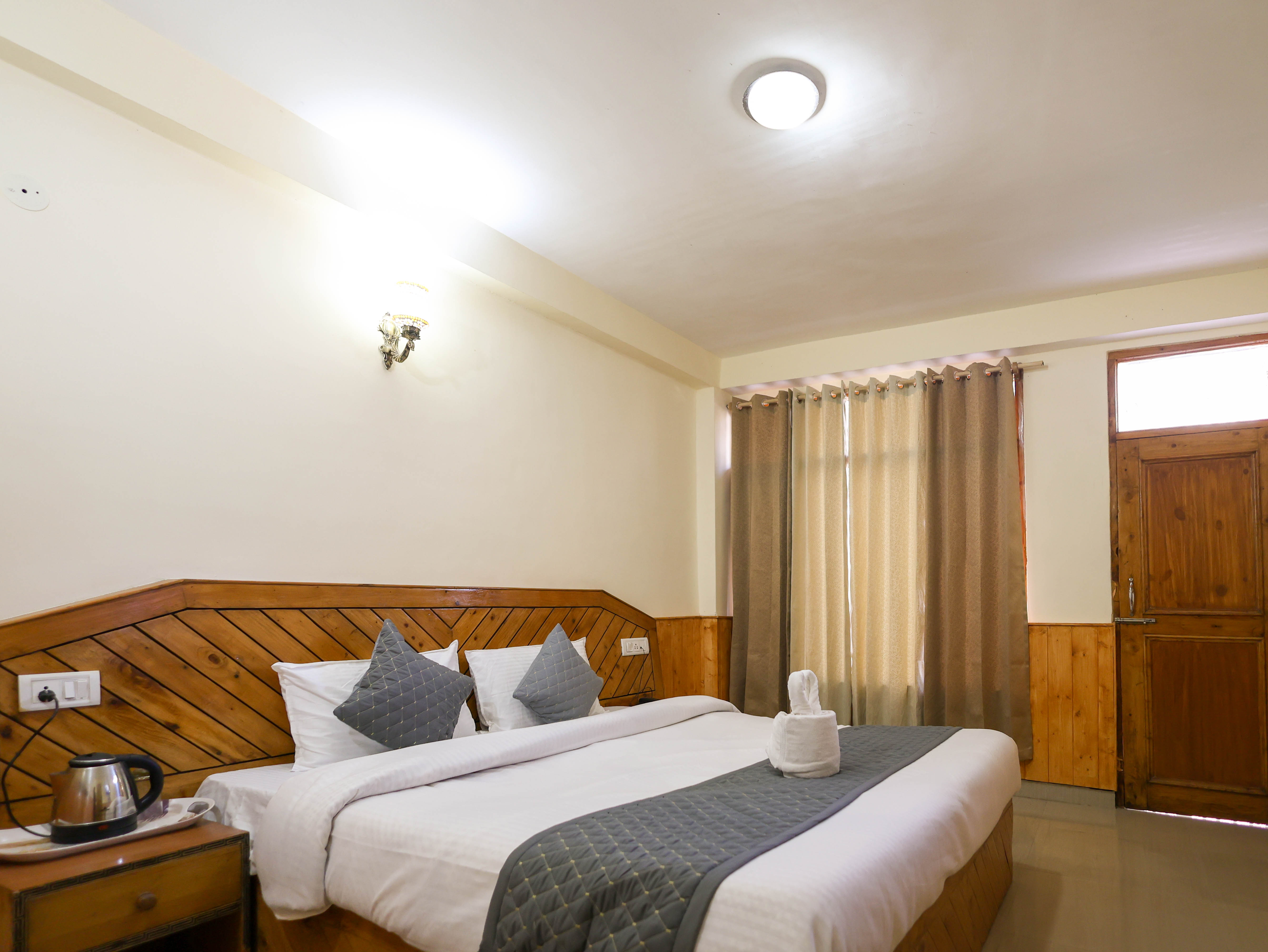 FAMILY SUITE WITH RIVER VIEW Gallery