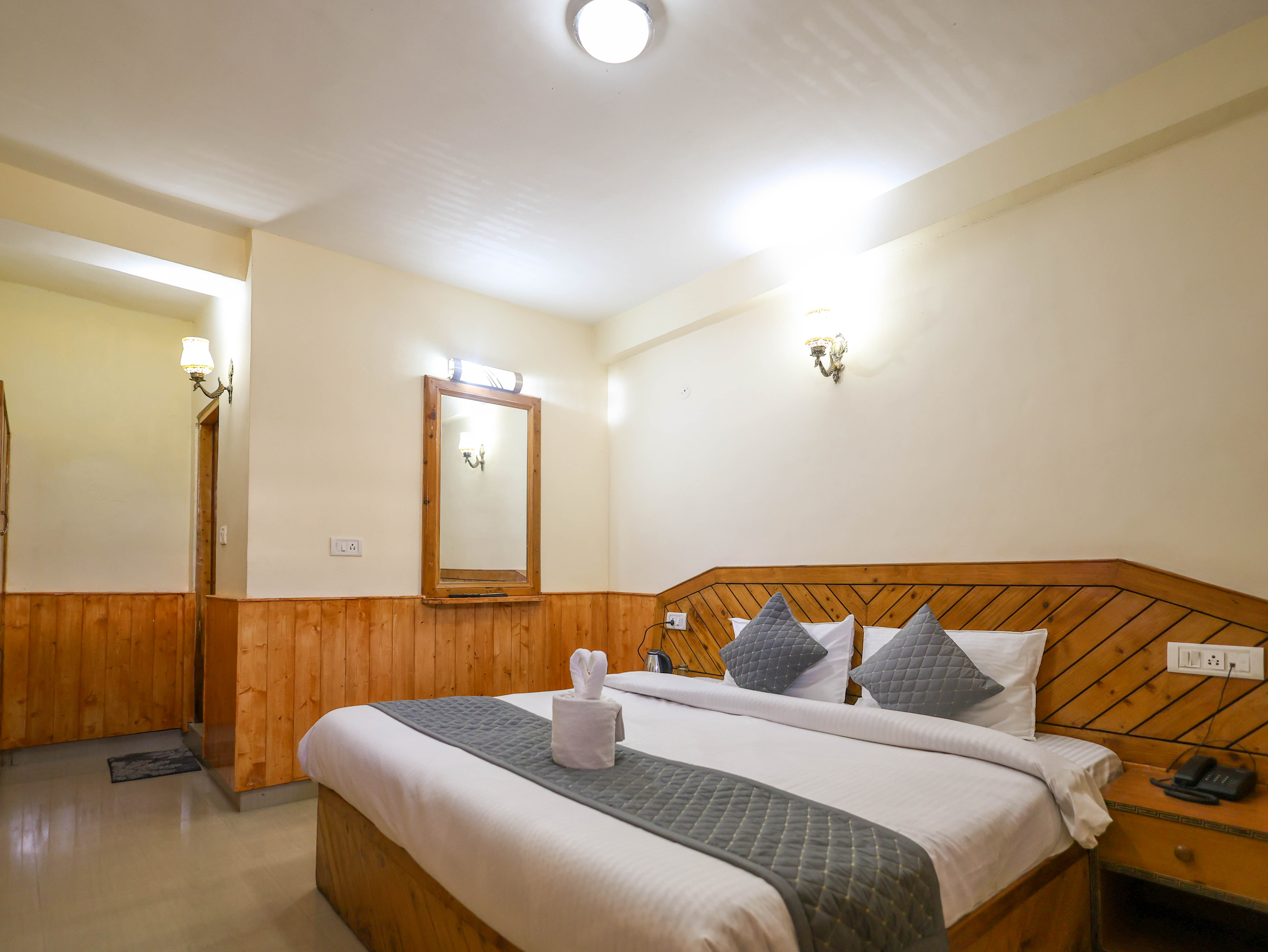 FAMILY SUITE WITH RIVER VIEW Gallery