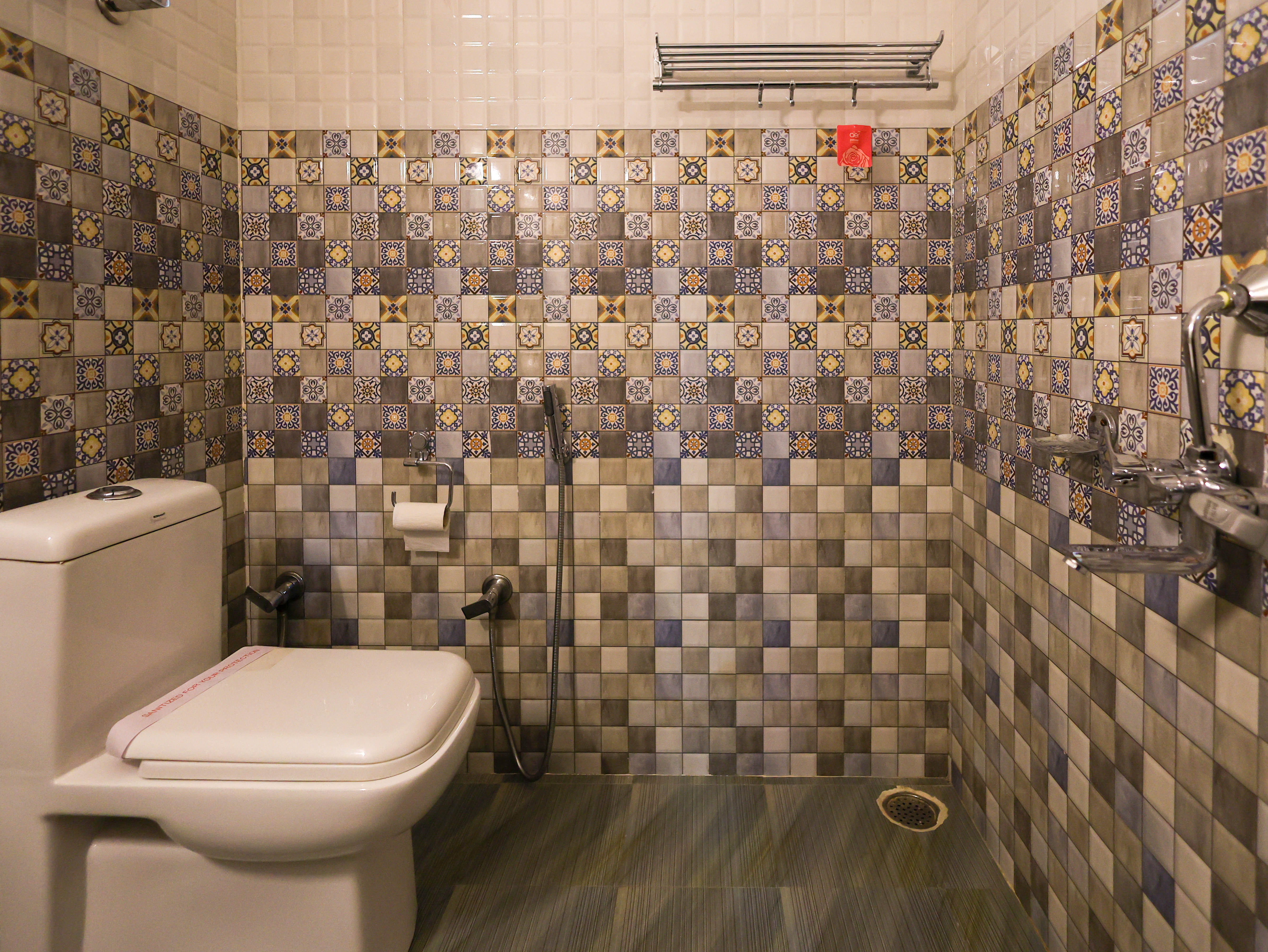 LUXURY ROOM WITH RIVER AND MOUNTAIN VIEW Gallery